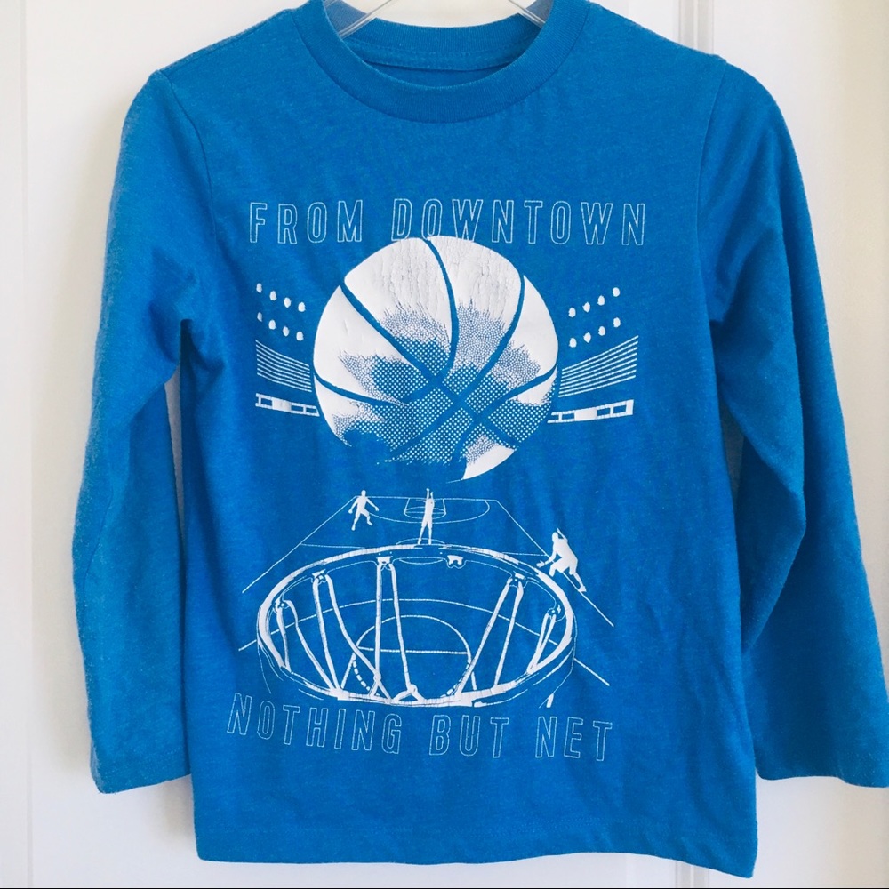 Children’s Place boy’s Long sleeve blue Tshirt size small 5/6